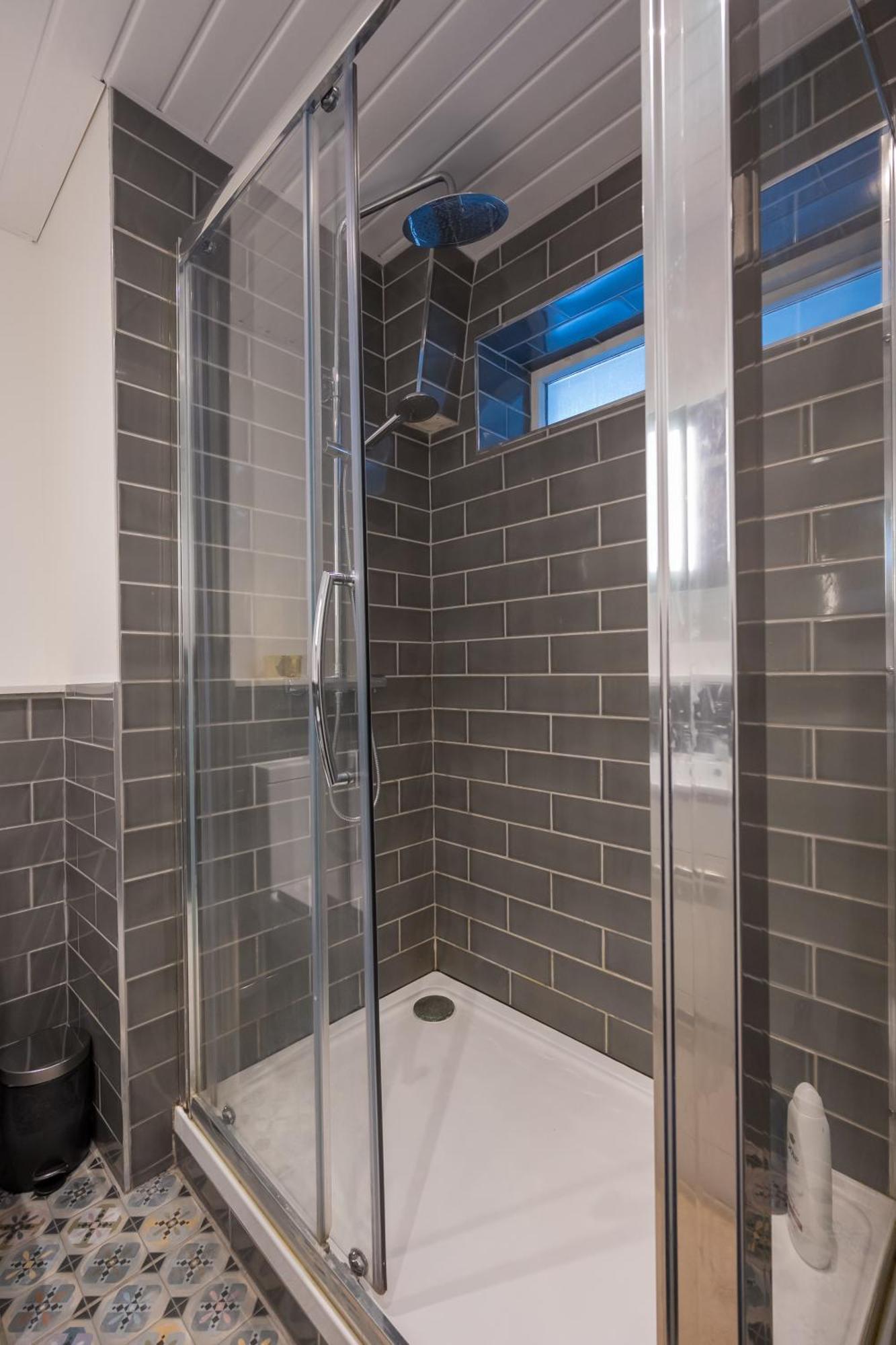 Belfast City Apartment With Free Parking! Екстер'єр фото